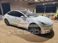 2023 Tesla Model 3 фото
