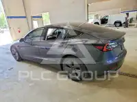 2023 Tesla Model 3 фото