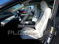 2023 Tesla Model 3 фото