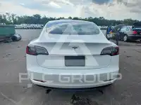 2023 Tesla Model 3 photo