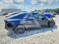 2023 Tesla Model 3 фото