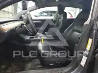 2023 Tesla Model 3 фото