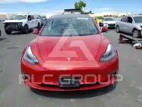 2023 Tesla Model 3 фото