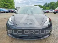 2023 Tesla Model 3 photo