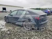 2023 Tesla Model 3 фото