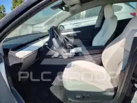 2023 Tesla Model 3 фото