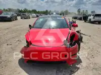 2023 Tesla Model 3 фото