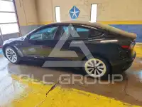 2023 Tesla Model 3 фото
