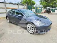 2023 Tesla Model 3 фото