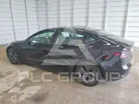 2023 Tesla Model 3 фото
