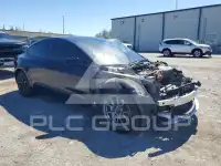 2023 Tesla Model 3 фото