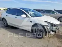 2023 Tesla Model 3 photo