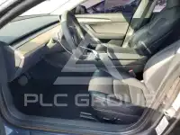 2023 Tesla Model 3 фото