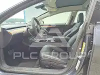 2023 Tesla Model 3 фото