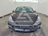 2023 Tesla Model 3 фото