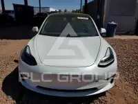 2023 Tesla Model 3 фото