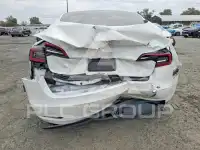 2023 Tesla Model 3 фото