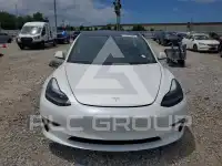 2023 Tesla Model 3 photo