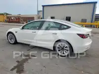 2023 Tesla Model 3 фото