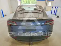 2023 Tesla Model 3 фото