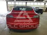 2023 Tesla Model 3 фото