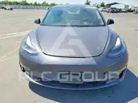 2023 Tesla Model 3 photo