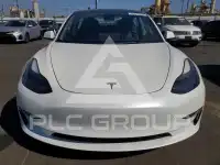 2023 Tesla Model 3 фото