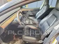 2023 Tesla Model 3 фото
