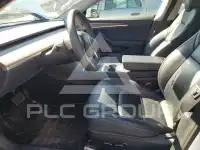 2023 Tesla Model 3 фото