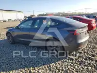 2023 Tesla Model 3 фото