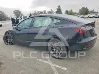 2023 Tesla Model 3 фото