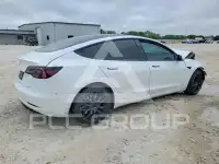 2023 Tesla Model 3 photo