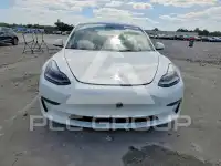 2023 Tesla Model 3 фото