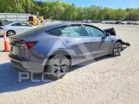 2023 Tesla Model 3 photo