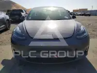 2023 Tesla Model 3 фото