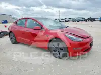 2023 Tesla Model 3 фото