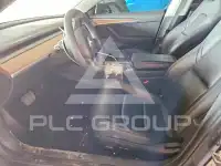 2023 Tesla Model 3 фото