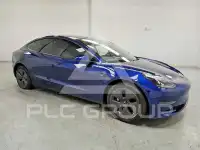 2023 Tesla Model 3 фото