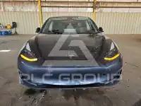 2023 Tesla Model 3 фото