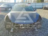 2023 Tesla Model 3 фото