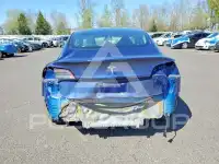 2023 Tesla Model 3 photo