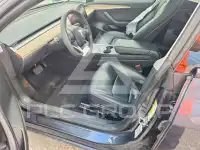 2023 Tesla Model 3 фото