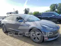 2023 Tesla Model 3 фото