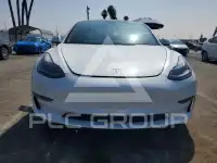 2023 Tesla Model 3 фото