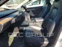 2023 Tesla Model 3 фото