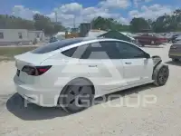 2023 Tesla Model 3 photo