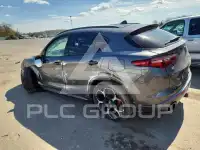 2023 Alfa Romeo Stelvio фото