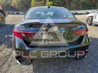 2023 Alfa Romeo Giulia фото