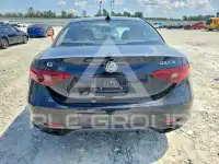 2023 Alfa Romeo Giulia фото