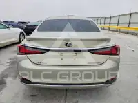 2023 Lexus ES300 фото